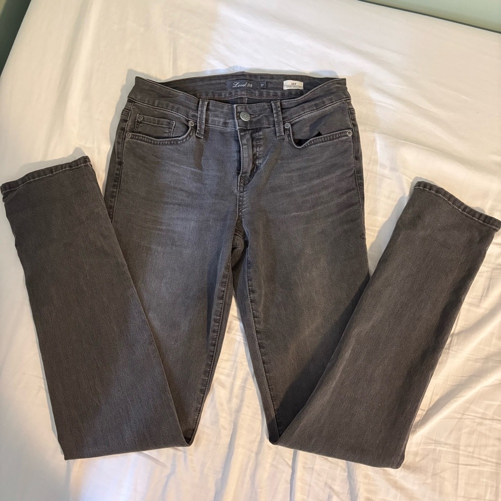 Anthropologie Level 99 Lily Skinny Straight Jeans